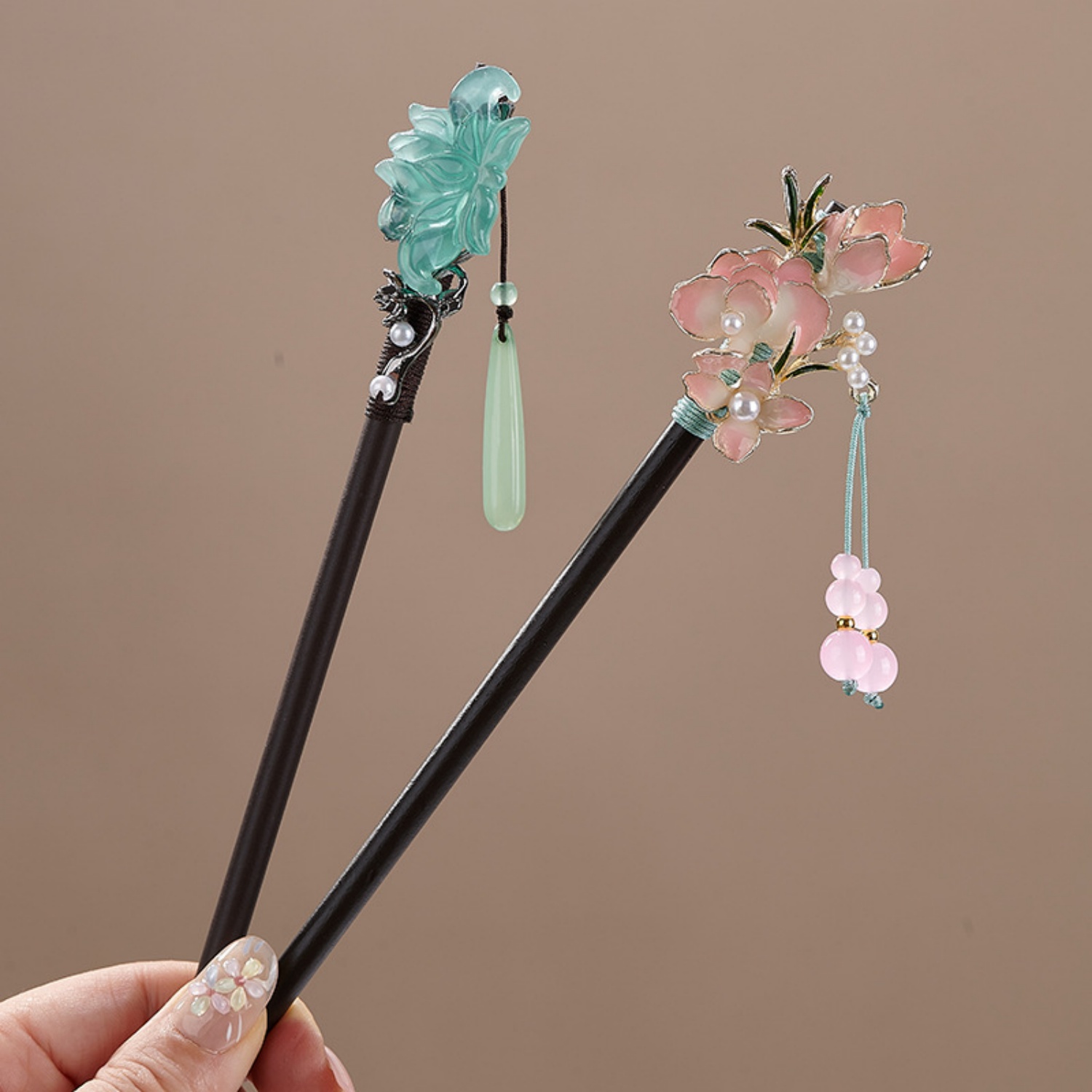 ヴィンテージフラワーヘアピン女性のためのエレガントな木製花ヘ - Vintage Collectible Item のレビューと価格