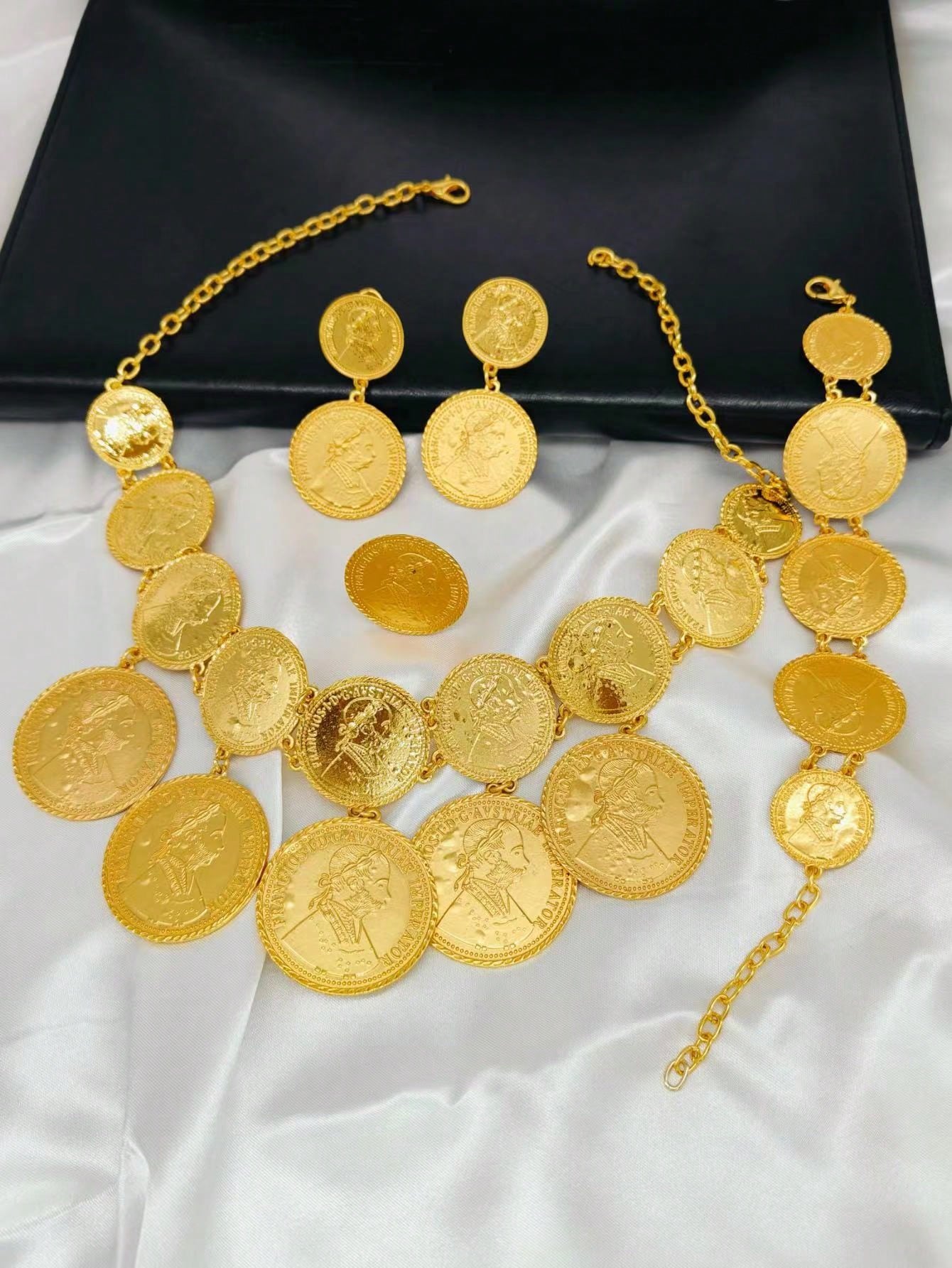 女性のためのゴールドカラーのナイジェリアのジュエリーセット, - Vintage Collectible Coins のレビューと価格