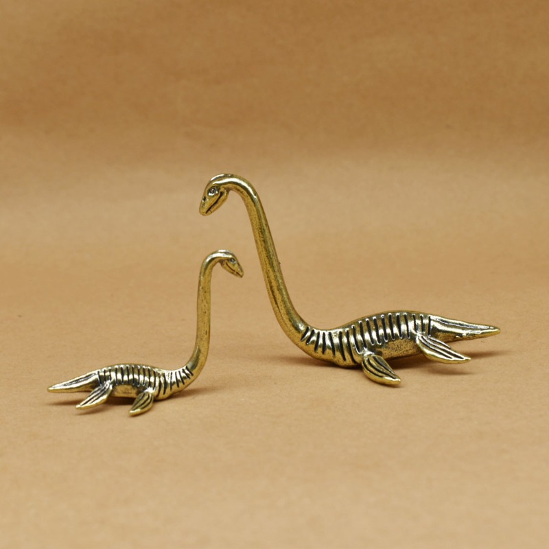 ネス湖の怪物の真鍮製像、ヴィンテージ装飾、ホームミニチュア、 - Vintage Collectible Christmas Ornaments のレビューと価格