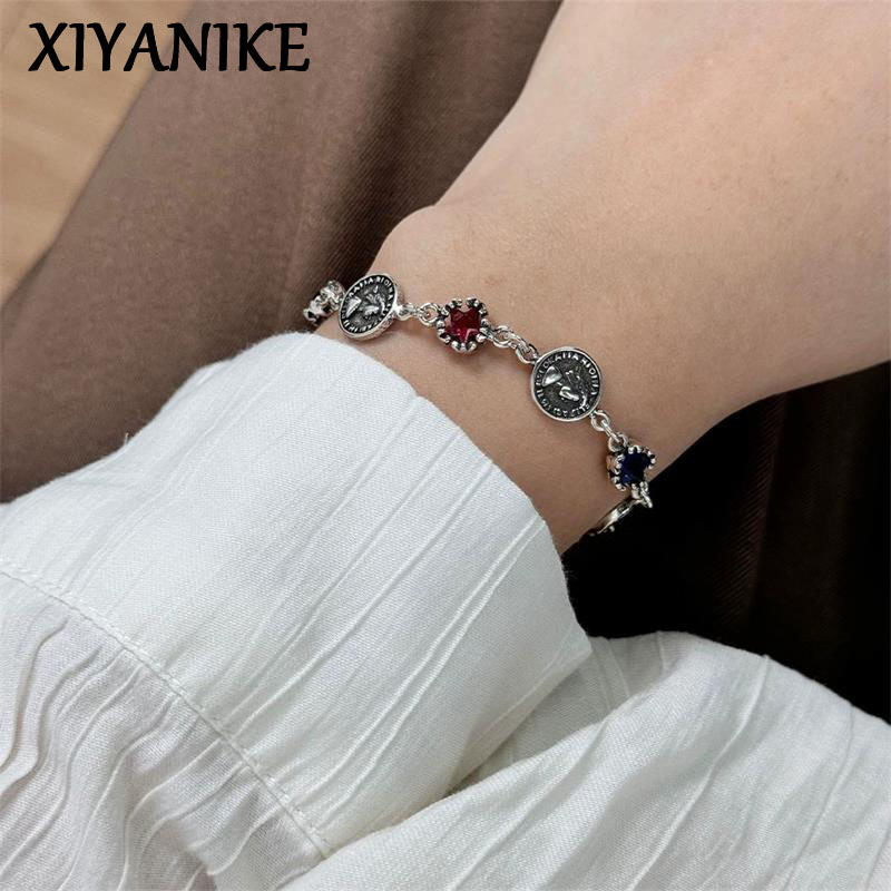 XIYANIKE ヴィンテージ女王肖像コイン光沢のあるクリス - Vintage Collectible Coins のレビューと価格