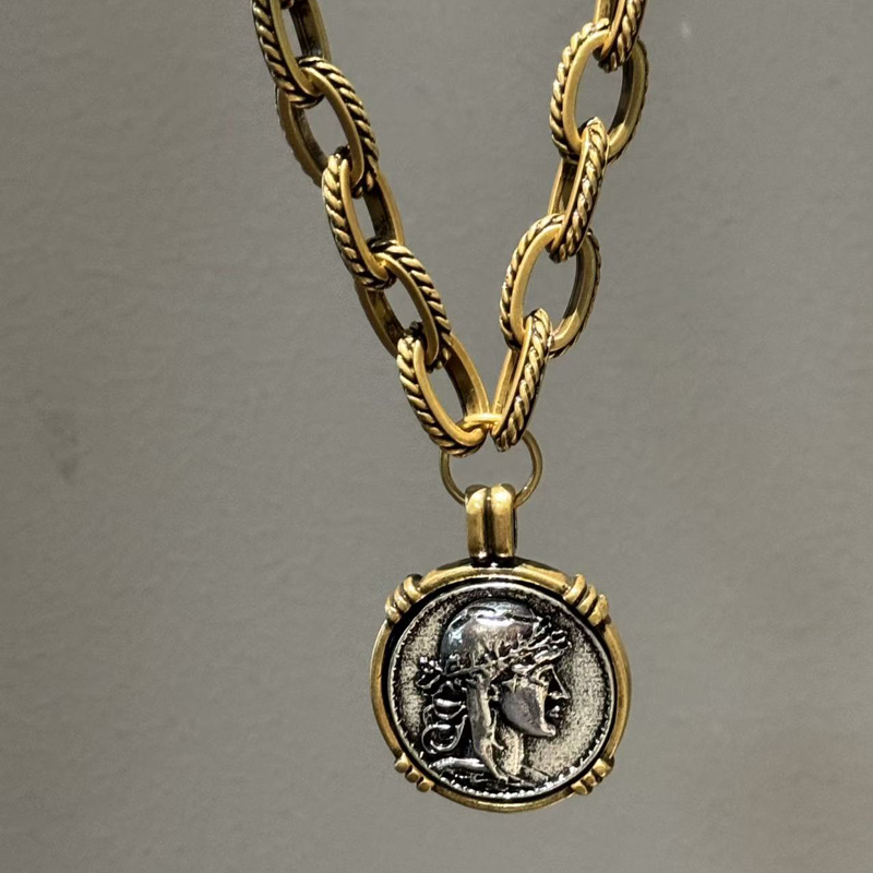 ヴィンテージチョーカーネックレス古代アバター彫刻コインヘッド - Vintage Collectible Coins のレビューと価格