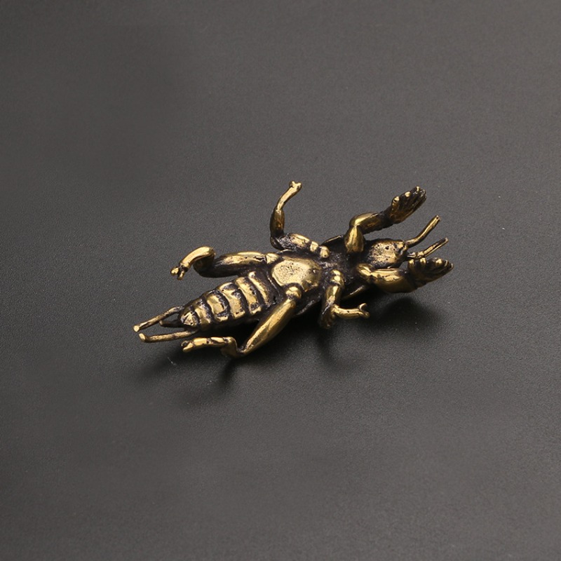 1個の真鍮製彫刻ミニ昆虫ハンドヘルド装飾品ティーペットデスク - Vintage Collectible Christmas Ornaments のレビューと価格